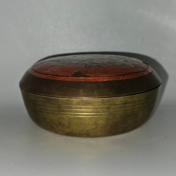 Vintage Brass Trinket Box 4" Red Enamel Floral Inlay Round Jewelry Powder Case - Picture 6 of 8
